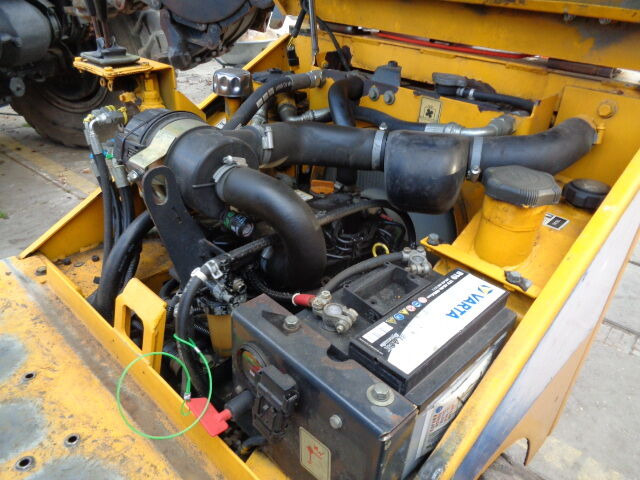 Thwaites - Μίνι ανατρεπόμενο: φωτογραφία 4 Thwaites - Μίνι ανατρεπόμενο: φωτογραφία 4