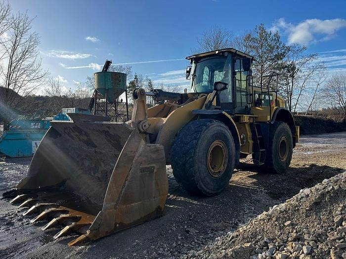 CAT 966M - Ελαστιχοφόρος φορτωτής: φωτογραφία 1 CAT 966M - Ελαστιχοφόρος φορτωτής: φωτογραφία 1