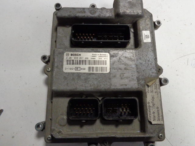 Bosch ECU complete set with PTM and ignition with key - Ηλεκτρονική μονάδα ελέγχου για Φορτηγό: φωτογραφία 2 Bosch ECU complete set with PTM and ignition with key - Ηλεκτρονική μονάδα ελέγχου για Φορτηγό: φωτογραφία 2