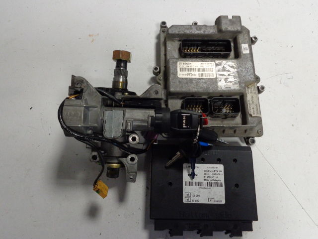 Bosch ECU complete set with PTM and ignition with key - Ηλεκτρονική μονάδα ελέγχου για Φορτηγό: φωτογραφία 1 Bosch ECU complete set with PTM and ignition with key - Ηλεκτρονική μονάδα ελέγχου για Φορτηγό: φωτογραφία 1