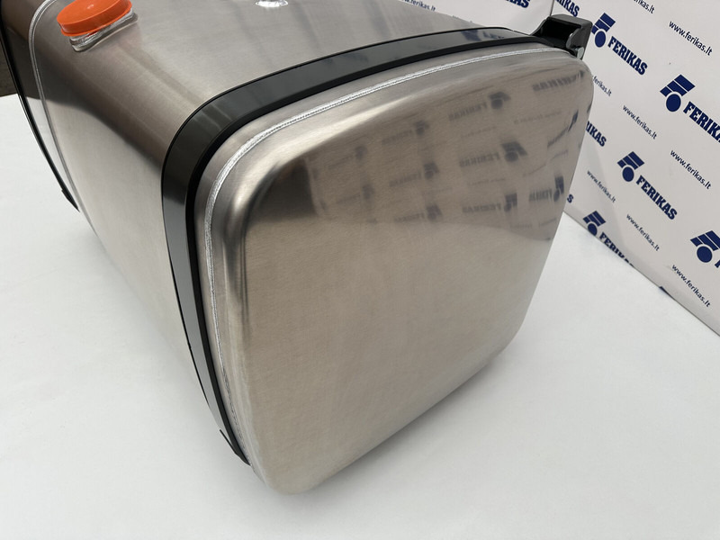 Combined oil fuel tank 200L oil tank 350L fuel tank 700x700x1250 - Ρεζερβουάρ καυσίμου για Φορτηγό: φωτογραφία 2 Combined oil fuel tank 200L oil tank 350L fuel tank 700x700x1250 - Ρεζερβουάρ καυσίμου για Φορτηγό: φωτογραφία 2