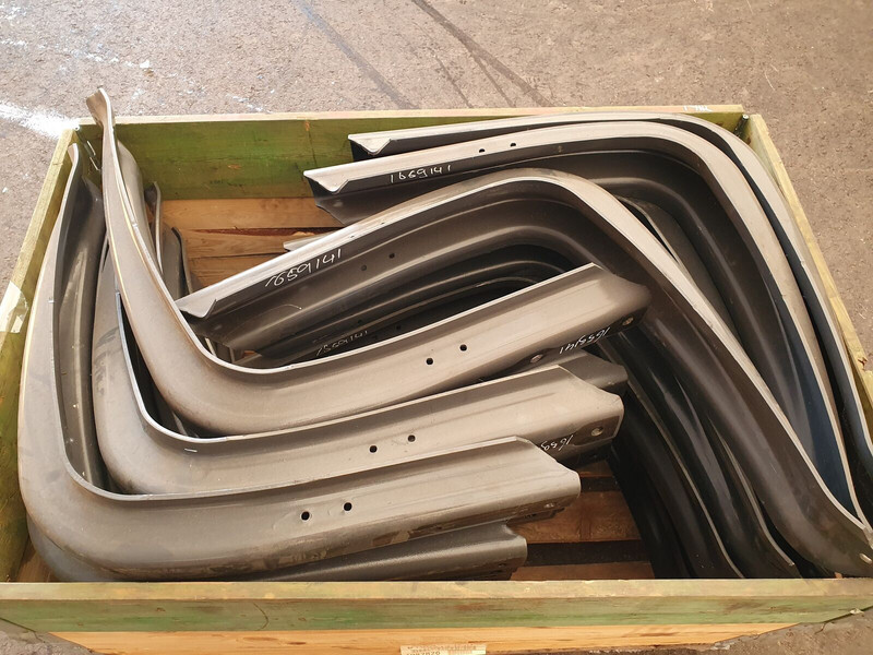 DAF original fuel tank brackets 620x675 - Σύστημα καυσίμου για Φορτηγό: φωτογραφία 3 DAF original fuel tank brackets 620x675 - Σύστημα καυσίμου για Φορτηγό: φωτογραφία 3