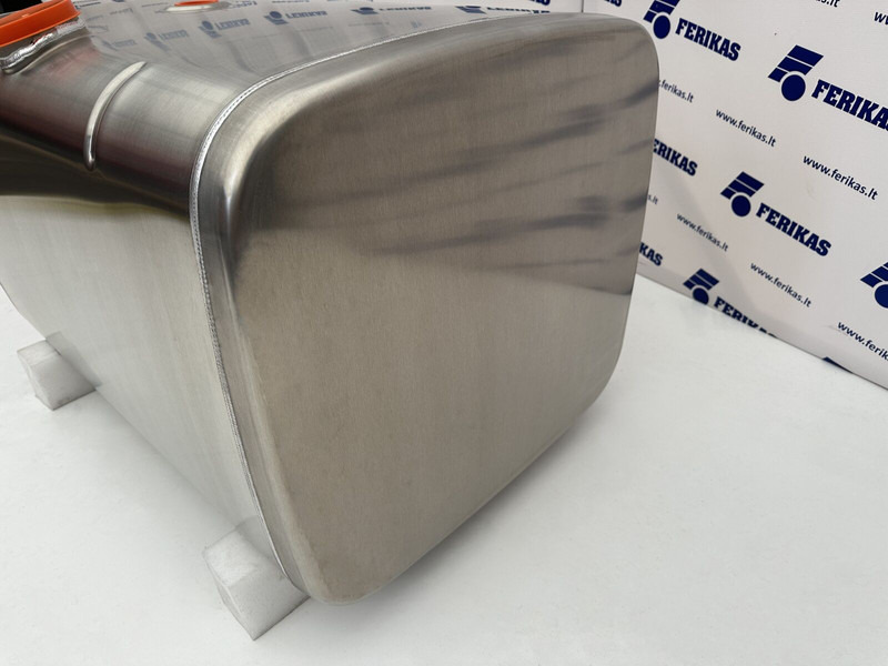 Iveco New aluminum fuel tank 400L - Ρεζερβουάρ καυσίμου για Φορτηγό: φωτογραφία 2 Iveco New aluminum fuel tank 400L - Ρεζερβουάρ καυσίμου για Φορτηγό: φωτογραφία 2