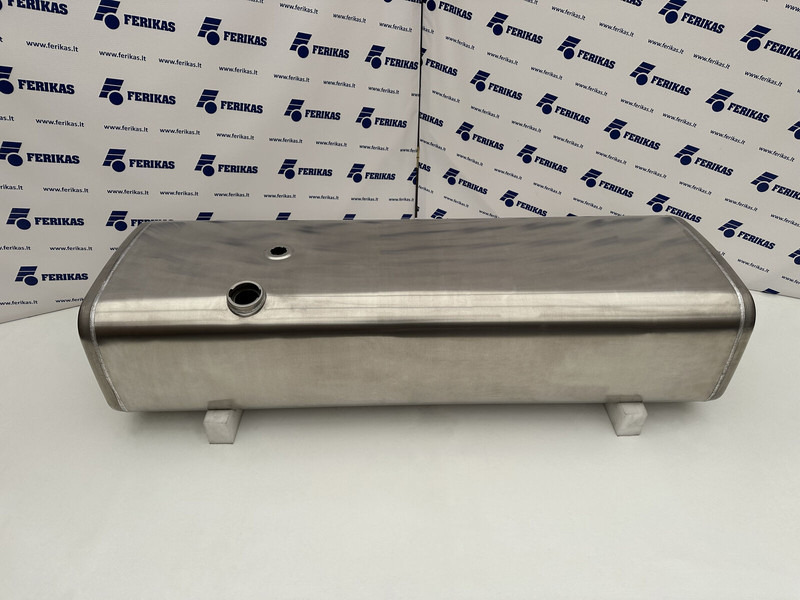 Iveco New aluminum fuel tank 600L - Ρεζερβουάρ καυσίμου για Φορτηγό: φωτογραφία 1 Iveco New aluminum fuel tank 600L - Ρεζερβουάρ καυσίμου για Φορτηγό: φωτογραφία 1