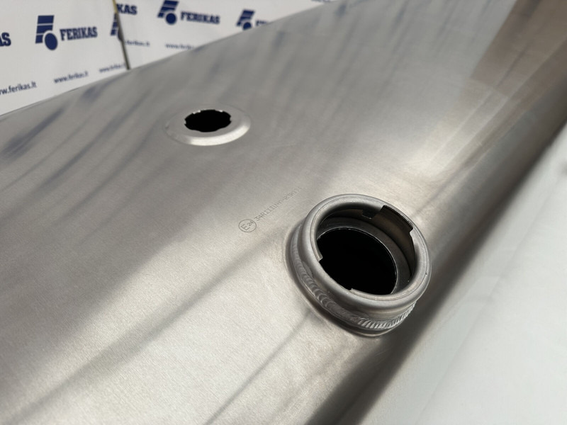 Iveco New aluminum fuel tank 600L - Ρεζερβουάρ καυσίμου για Φορτηγό: φωτογραφία 4 Iveco New aluminum fuel tank 600L - Ρεζερβουάρ καυσίμου για Φορτηγό: φωτογραφία 4