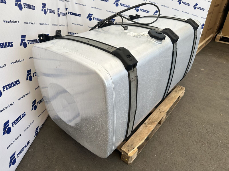 MAN 710L fuel tank - Ρεζερβουάρ καυσίμου για Φορτηγό: φωτογραφία 3 MAN 710L fuel tank - Ρεζερβουάρ καυσίμου για Φορτηγό: φωτογραφία 3