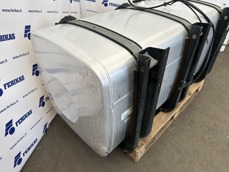 MAN 710L fuel tank - Ρεζερβουάρ καυσίμου για Φορτηγό: φωτογραφία 5 MAN 710L fuel tank - Ρεζερβουάρ καυσίμου για Φορτηγό: φωτογραφία 5
