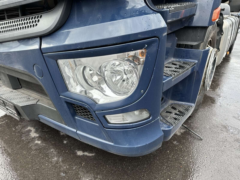 Mercedes-Benz Actros 1843 - Προφυλακτήρας για Φορτηγό: φωτογραφία 2 Mercedes-Benz Actros 1843 - Προφυλακτήρας για Φορτηγό: φωτογραφία 2