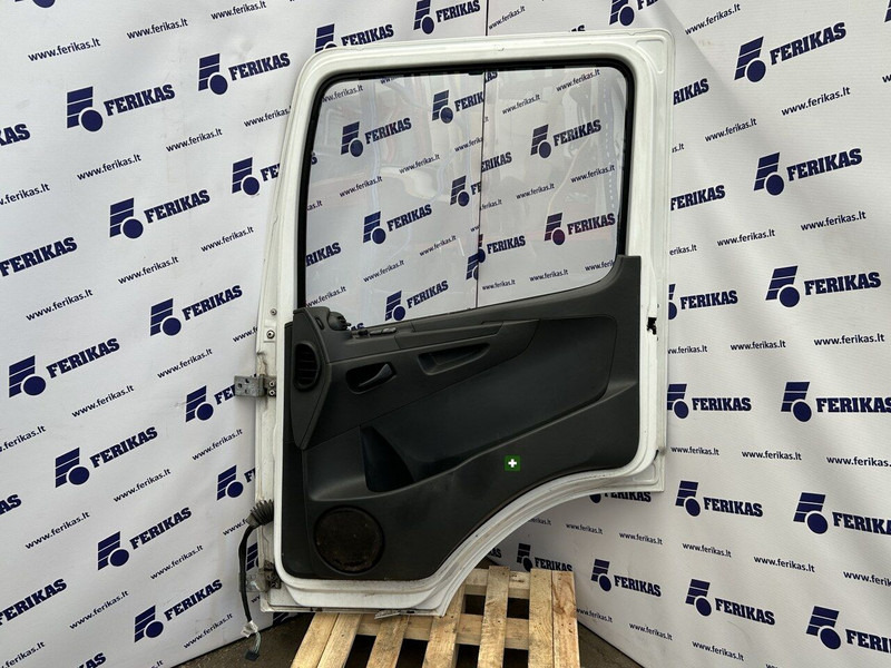 Mercedes-Benz Atego - Πόρτα και ανταλλακτικά για Φορτηγό: φωτογραφία 4 Mercedes-Benz Atego - Πόρτα και ανταλλακτικά για Φορτηγό: φωτογραφία 4
