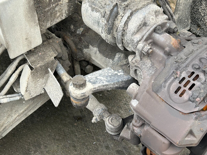 Scania tag axle AM602SA - Πίσω άξονας: φωτογραφία 5 Scania tag axle AM602SA - Πίσω άξονας: φωτογραφία 5