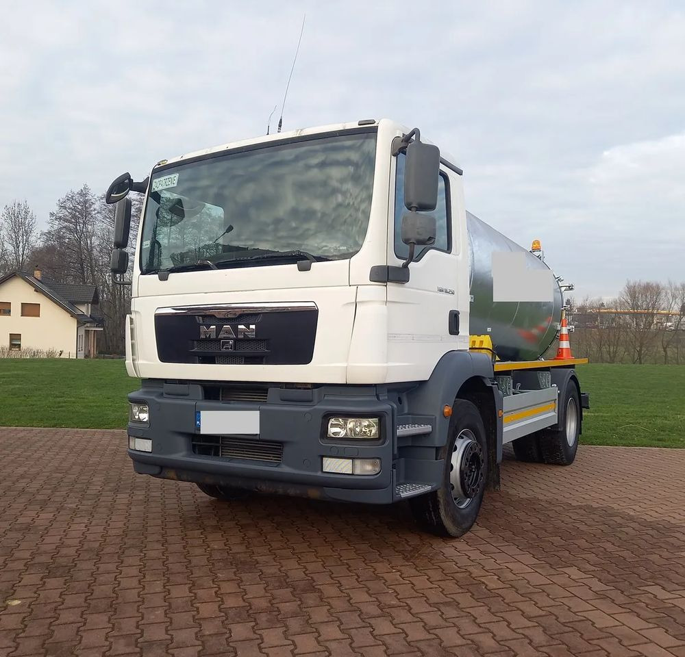 MAN TGM 18 250 EURO 5 - Φορτηγό βυτιοφόρο: φωτογραφία 4 MAN TGM 18 250 EURO 5 - Φορτηγό βυτιοφόρο: φωτογραφία 4