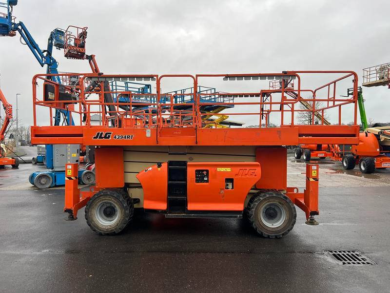 JLG 4394 RT diesel 4x4 15m (1747) - Ψαλιδωτό ανυψωτικό: φωτογραφία 2 JLG 4394 RT diesel 4x4 15m (1747) - Ψαλιδωτό ανυψωτικό: φωτογραφία 2
