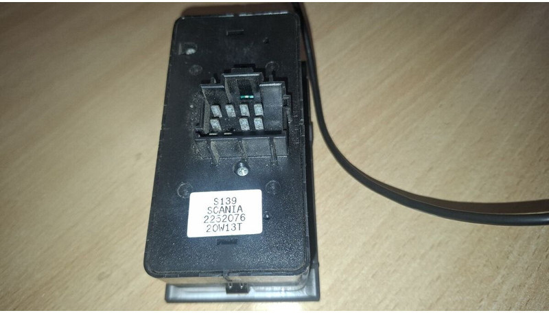 Bosch 0285001160 Airbag Sensor 1438746 - Ηλεκτρονική μονάδα ελέγχου: φωτογραφία 1 Bosch 0285001160 Airbag Sensor 1438746 - Ηλεκτρονική μονάδα ελέγχου: φωτογραφία 1