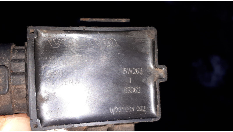 Bosch колпак свечи 15W263 катушка зажигания 08T199 - Κινητήρας και ανταλλακτικά: φωτογραφία 5 Bosch колпак свечи 15W263 катушка зажигания 08T199 - Κινητήρας και ανταλλακτικά: φωτογραφία 5