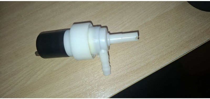 Hella 8TW 004 764-041 - Ανταλλακτικό: φωτογραφία 1 Hella 8TW 004 764-041 - Ανταλλακτικό: φωτογραφία 1