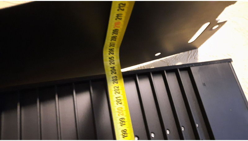 Iveco Mobitec LG2010000-000 Lawo D-76437 .Hanover OL020A.1780556(18568 - Ταμπλό αυτοκινήτου: φωτογραφία 3 Iveco Mobitec LG2010000-000 Lawo D-76437 .Hanover OL020A.1780556(18568 - Ταμπλό αυτοκινήτου: φωτογραφία 3