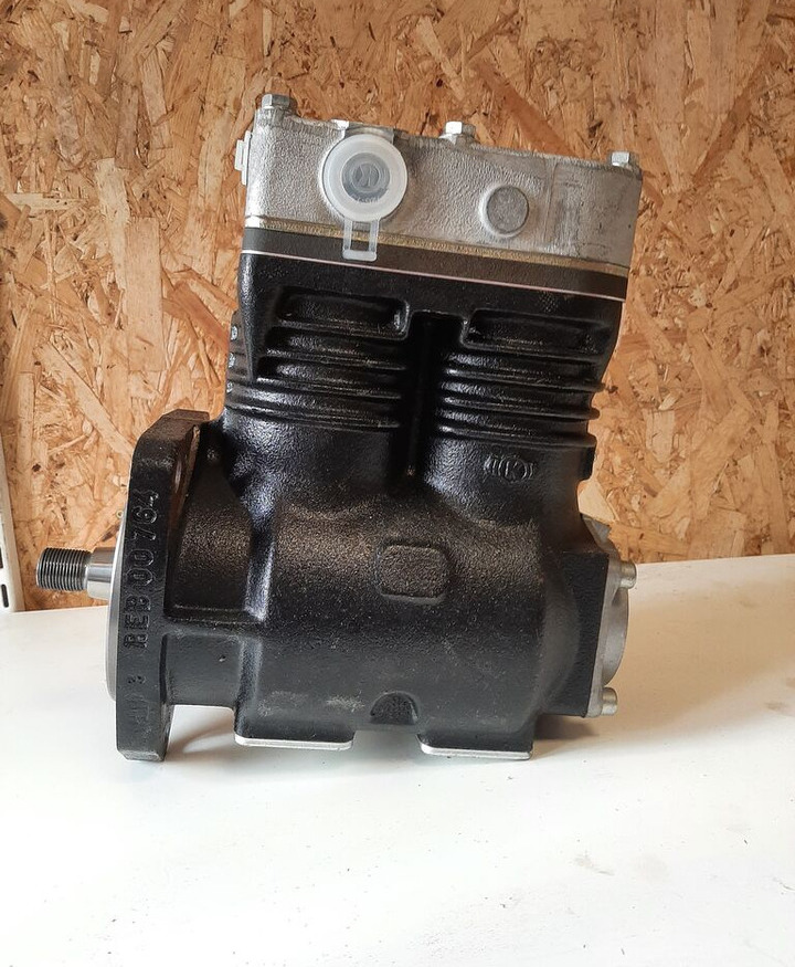 Knorr-Bremse LP 4815 LP4815 197493 S Knorr-Bremse - Κομπρεσέρ για Λεωφορείο: φωτογραφία 3 Knorr-Bremse LP 4815 LP4815 197493 S Knorr-Bremse - Κομπρεσέρ για Λεωφορείο: φωτογραφία 3