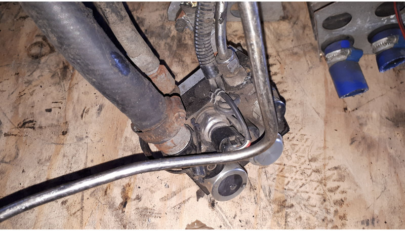 MAN FALCON A2004 - 200BAR - Βαλβίδα: φωτογραφία 2 MAN FALCON A2004 - 200BAR - Βαλβίδα: φωτογραφία 2