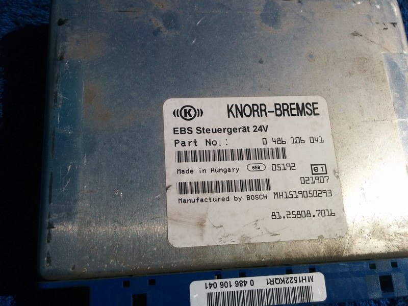 MAN WABCO ECU ZBR2 / 81.25806.7096. - Ηλεκτρονική μονάδα ελέγχου: φωτογραφία 4 MAN WABCO ECU ZBR2 / 81.25806.7096. - Ηλεκτρονική μονάδα ελέγχου: φωτογραφία 4