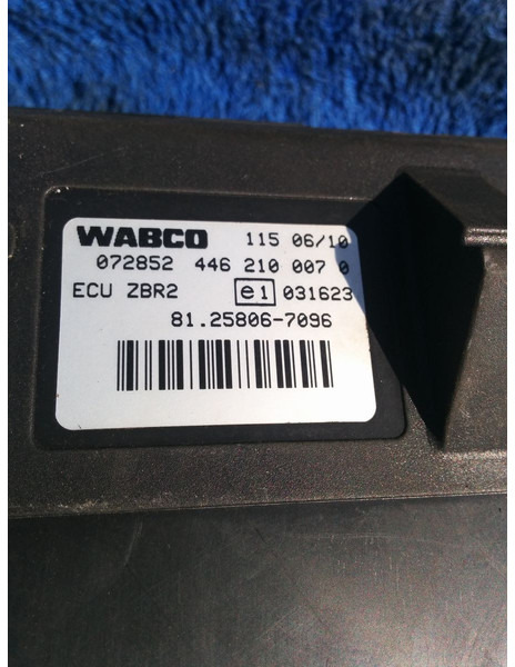 MAN WABCO ECU ZBR2 / 81.25806.7096. - Ηλεκτρονική μονάδα ελέγχου: φωτογραφία 2 MAN WABCO ECU ZBR2 / 81.25806.7096. - Ηλεκτρονική μονάδα ελέγχου: φωτογραφία 2
