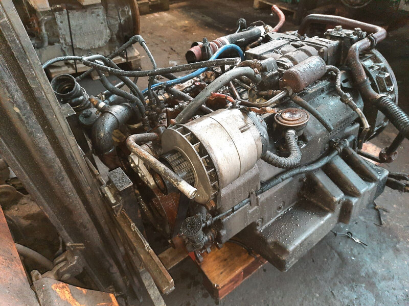 Mercedes-Benz Om 906 - Κινητήρας: φωτογραφία 1 Mercedes-Benz Om 906 - Κινητήρας: φωτογραφία 1