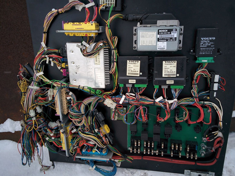 Ηλεκτρονική μονάδα ελέγχου Scania MaxiMum Controol / Truck-Cruise ELSON: φωτογραφία 13 Ηλεκτρονική μονάδα ελέγχου Scania MaxiMum Controol / Truck-Cruise ELSON: φωτογραφία 13