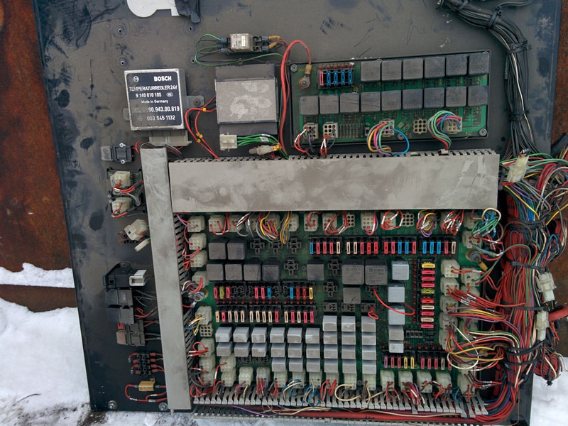 Ηλεκτρονική μονάδα ελέγχου Scania MaxiMum Controol / Truck-Cruise ELSON: φωτογραφία 14 Ηλεκτρονική μονάδα ελέγχου Scania MaxiMum Controol / Truck-Cruise ELSON: φωτογραφία 14