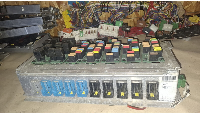 Scania - Ηλεκτρικό σύστημα: φωτογραφία 2 Scania - Ηλεκτρικό σύστημα: φωτογραφία 2