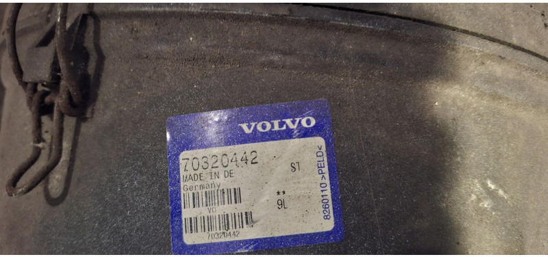 Volvo B12 - Σύστημα εισαγωγής αέρα: φωτογραφία 4 Volvo B12 - Σύστημα εισαγωγής αέρα: φωτογραφία 4