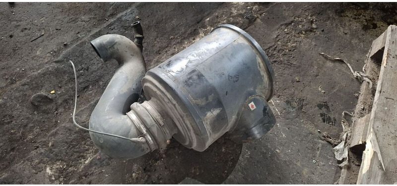 Volvo B12 - Σύστημα εισαγωγής αέρα: φωτογραφία 2 Volvo B12 - Σύστημα εισαγωγής αέρα: φωτογραφία 2