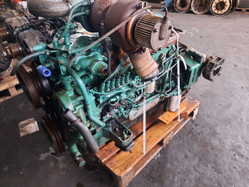 Volvo D7C-310 EC99 - Κινητήρας: φωτογραφία 1 Volvo D7C-310 EC99 - Κινητήρας: φωτογραφία 1