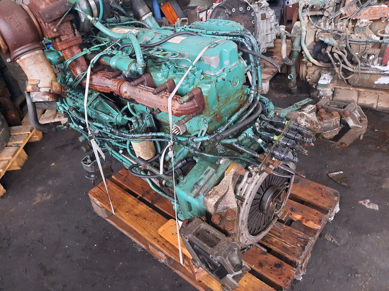 Volvo D7C-310 EC99 - Κινητήρας: φωτογραφία 3 Volvo D7C-310 EC99 - Κινητήρας: φωτογραφία 3