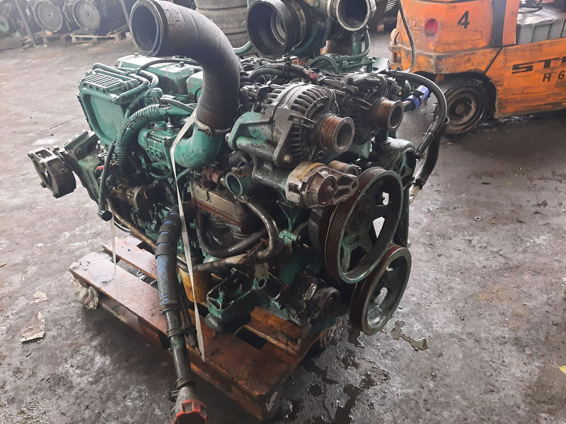 Volvo D7C-310 EC99 - Κινητήρας: φωτογραφία 4 Volvo D7C-310 EC99 - Κινητήρας: φωτογραφία 4