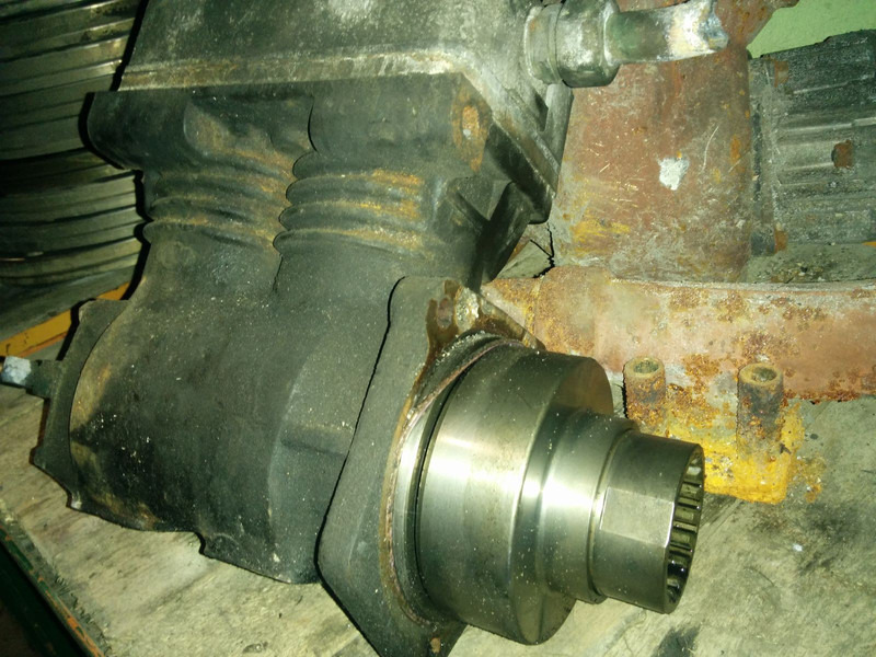 Volvo LP4905 /. LP4992 -B12 .Мерседес - Κινητήρας και ανταλλακτικά: φωτογραφία 2 Volvo LP4905 /. LP4992 -B12 .Мерседес - Κινητήρας και ανταλλακτικά: φωτογραφία 2