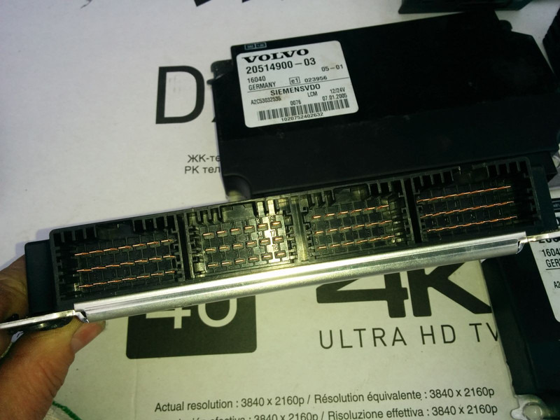 Volvo Siemts VDO 20514900-03 20569213-P03. 20744283-01. 20865208-02. - Ηλεκτρονική μονάδα ελέγχου: φωτογραφία 5 Volvo Siemts VDO 20514900-03 20569213-P03. 20744283-01. 20865208-02. - Ηλεκτρονική μονάδα ελέγχου: φωτογραφία 5