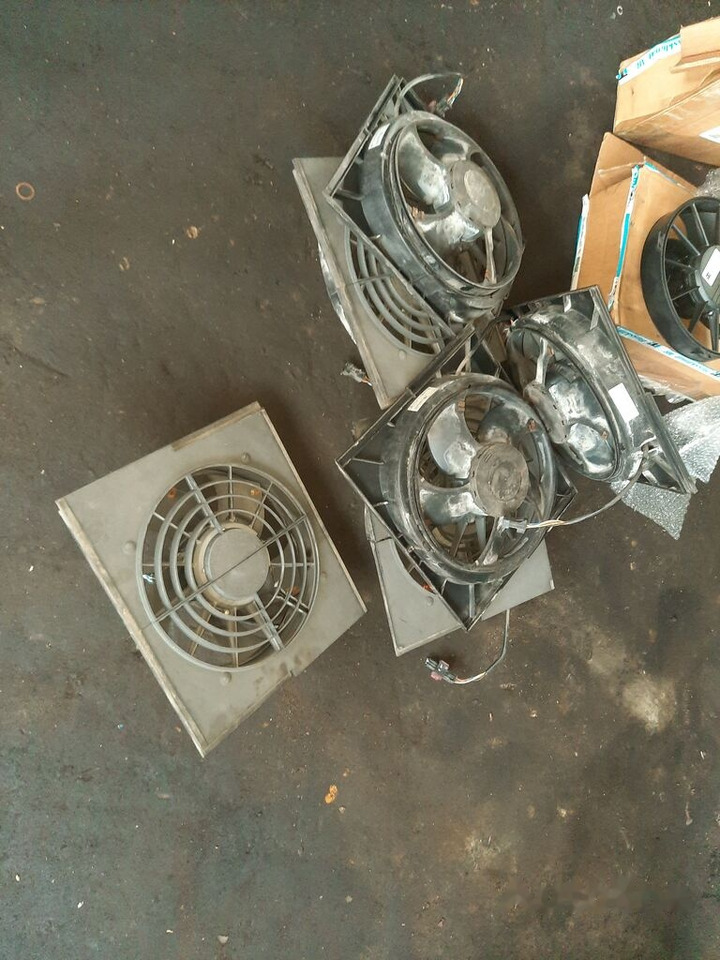 Volvo maslyanyy motor ventilyatora SAUER DANFOSS C19.2L00888\174 Scania Omni Siti - Link/ Volvo B12 / b 10. - Ανεμιστήρας για Λεωφορείο: φωτογραφία 2 Volvo maslyanyy motor ventilyatora SAUER DANFOSS C19.2L00888\174 Scania Omni Siti - Link/ Volvo B12 / b 10. - Ανεμιστήρας για Λεωφορείο: φωτογραφία 2