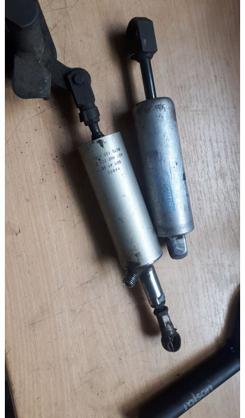 Wabco Scania - Αμορτισέρ: φωτογραφία 3 Wabco Scania - Αμορτισέρ: φωτογραφία 3