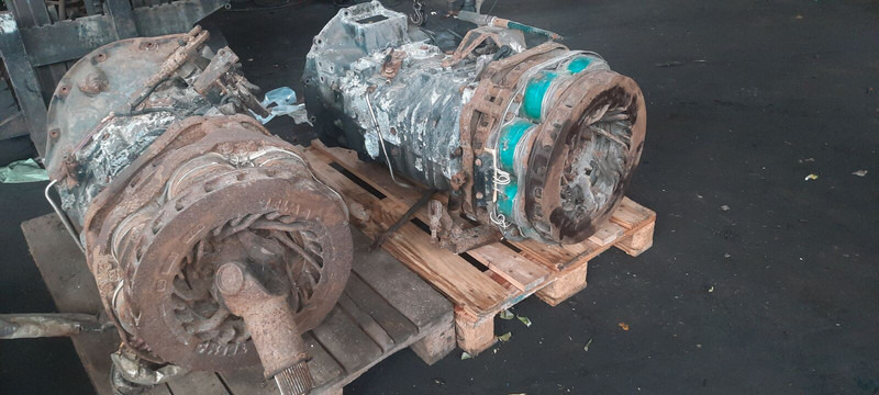 ZF 6S1600 - Κιβώτιο ταχυτήτων: φωτογραφία 3 ZF 6S1600 - Κιβώτιο ταχυτήτων: φωτογραφία 3