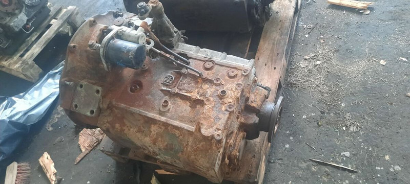 ZF S6-90 . S5-42 - Κιβώτιο ταχυτήτων: φωτογραφία 4 ZF S6-90 . S5-42 - Κιβώτιο ταχυτήτων: φωτογραφία 4