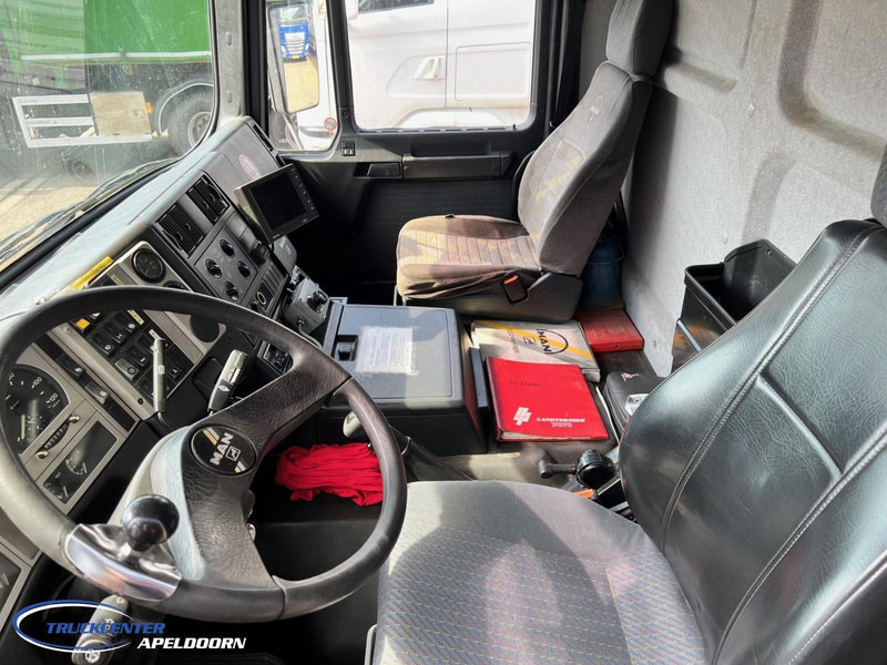 MAN 26.403 Manuel, Retarder, Reduction axle, 14250 liter - Φορτηγό βυτιοφόρο: φωτογραφία 5 MAN 26.403 Manuel, Retarder, Reduction axle, 14250 liter - Φορτηγό βυτιοφόρο: φωτογραφία 5