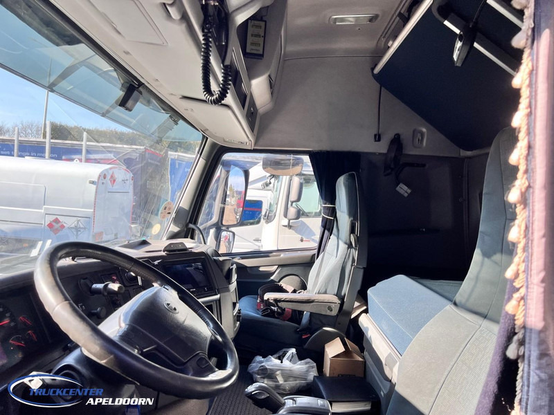 Volvo FH 440 HIAB 800 E4, 8x2 - Φορτηγό με γερανό: φωτογραφία 5 Volvo FH 440 HIAB 800 E4, 8x2 - Φορτηγό με γερανό: φωτογραφία 5