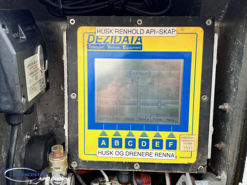 Volvo FH 500 Rohr 22150 Liter, 4 Comp., Retarder, ADR, 6x2 - Φορτηγό βυτιοφόρο: φωτογραφία 5 Volvo FH 500 Rohr 22150 Liter, 4 Comp., Retarder, ADR, 6x2 - Φορτηγό βυτιοφόρο: φωτογραφία 5