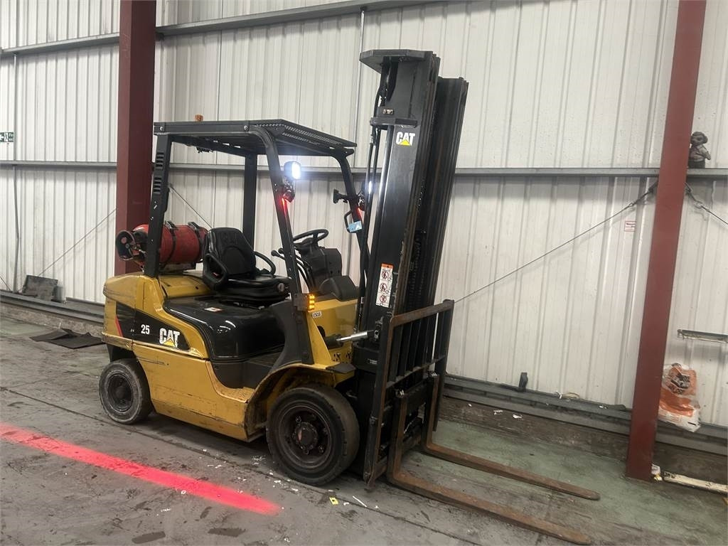 CAT GP25NT - Υγραεριοκίνητο περονοφόρο: φωτογραφία 4 CAT GP25NT - Υγραεριοκίνητο περονοφόρο: φωτογραφία 4
