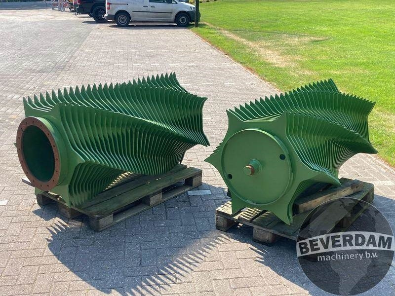 Krone Titan Rotor nieuw! - Σανού και κτηνοτροφικά μηχανήματα: φωτογραφία 4 Krone Titan Rotor nieuw! - Σανού και κτηνοτροφικά μηχανήματα: φωτογραφία 4