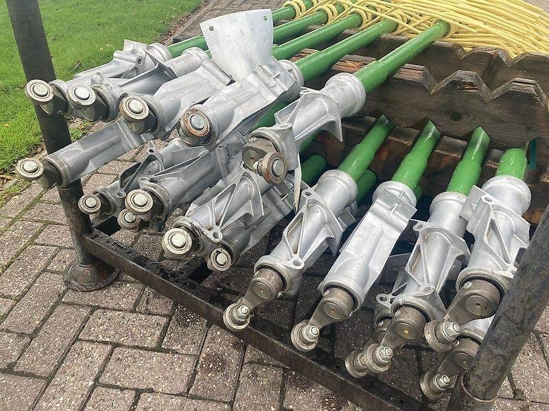 Krone complete tandarm  - Σανού και κτηνοτροφικά μηχανήματα: φωτογραφία 4 Krone complete tandarm  - Σανού και κτηνοτροφικά μηχανήματα: φωτογραφία 4