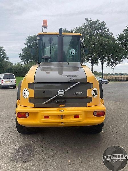 Volvo L45F - Ελαστιχοφόρος φορτωτής: φωτογραφία 4 Volvo L45F - Ελαστιχοφόρος φορτωτής: φωτογραφία 4