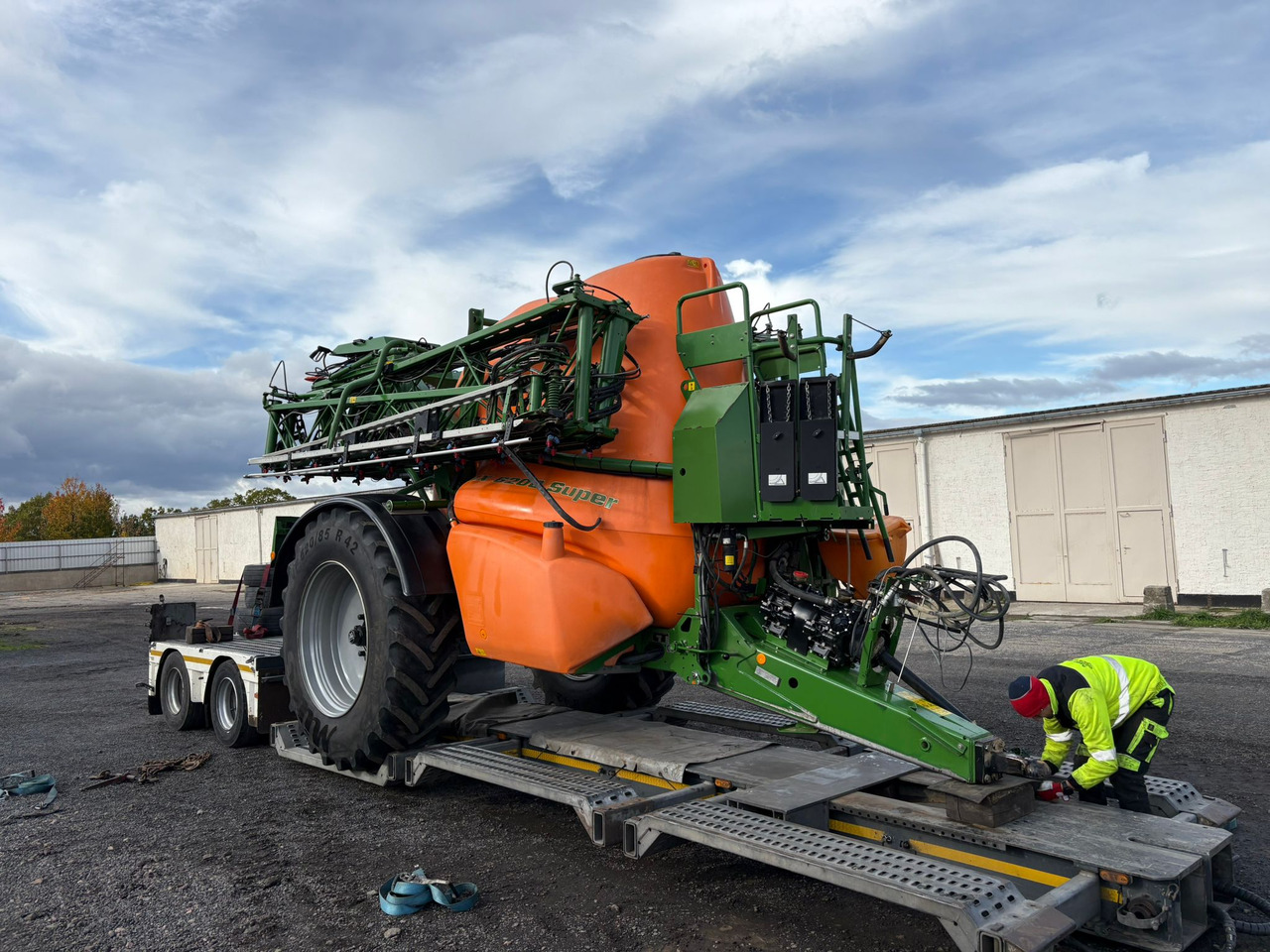 AMAZONE UX 6200 36m GPS - Συρόμενο ψεκαστικό: φωτογραφία 2 AMAZONE UX 6200 36m GPS - Συρόμενο ψεκαστικό: φωτογραφία 2