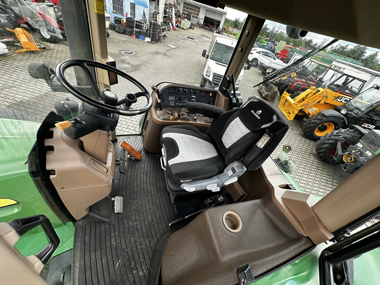 Μίσθωση John Deere 7720 PowerQuad John Deere 7720 PowerQuad: φωτογραφία 6 Μίσθωση John Deere 7720 PowerQuad John Deere 7720 PowerQuad: φωτογραφία 6