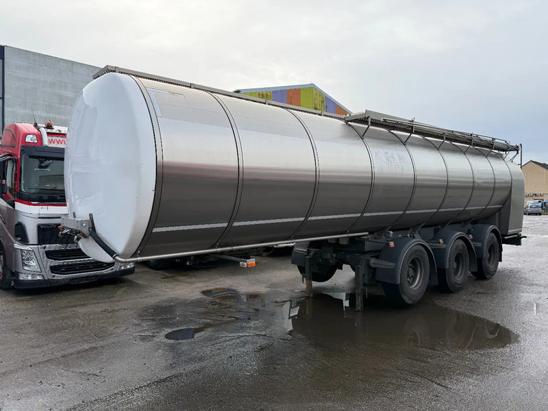 Burg O-3-45T, 2 AXEL STEERING,34000 LITER - Επικαθήμενο βυτίο: φωτογραφία 1 Burg O-3-45T, 2 AXEL STEERING,34000 LITER - Επικαθήμενο βυτίο: φωτογραφία 1