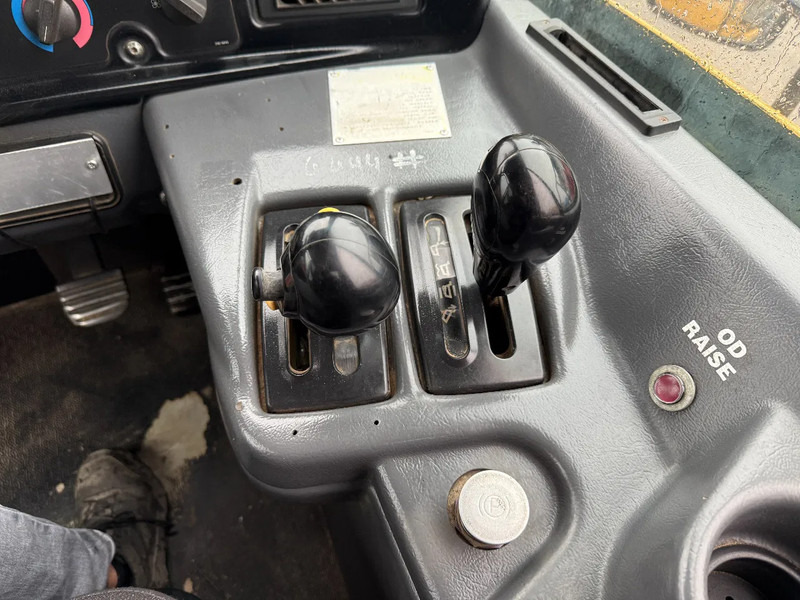 Αρθρωτό φορτηγό Caterpillar 725 - CE + AIRCO + RETARDER - TYRES: 23.5R25: φωτογραφία 18